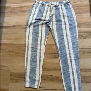 Ocean drive beach pants in Blue and White